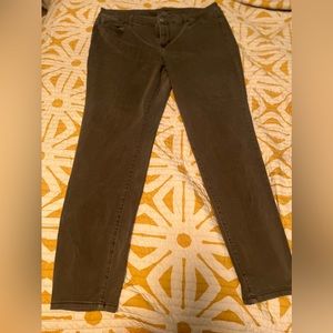Maurice’s gray skinny Jeans. High waisted, awesome stretch. Worn twice! 22W LONG